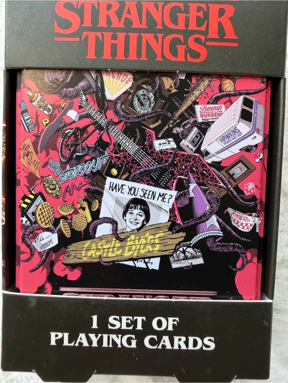 🎬 **NEW & SEALED!** 👾✨ Netflix Stranger Things Playing Card Deck – Metal box
